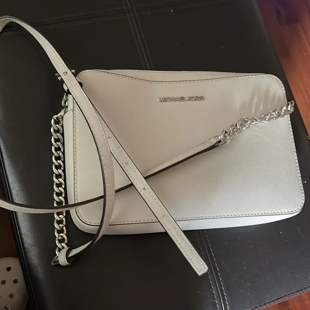 Purse - Picture 5 of 6